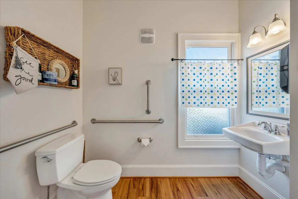 1511 Eddy AVE - Photo 18