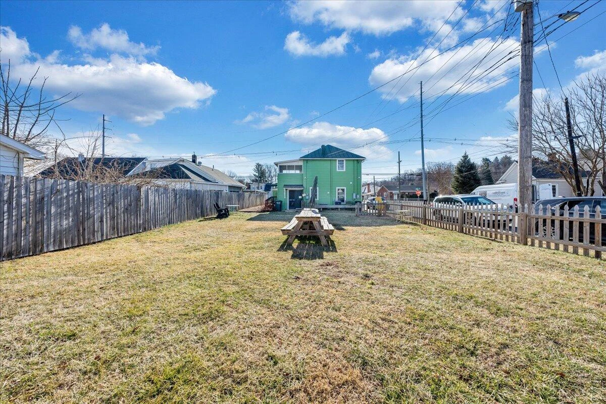 1511 Eddy AVE - Photo 46