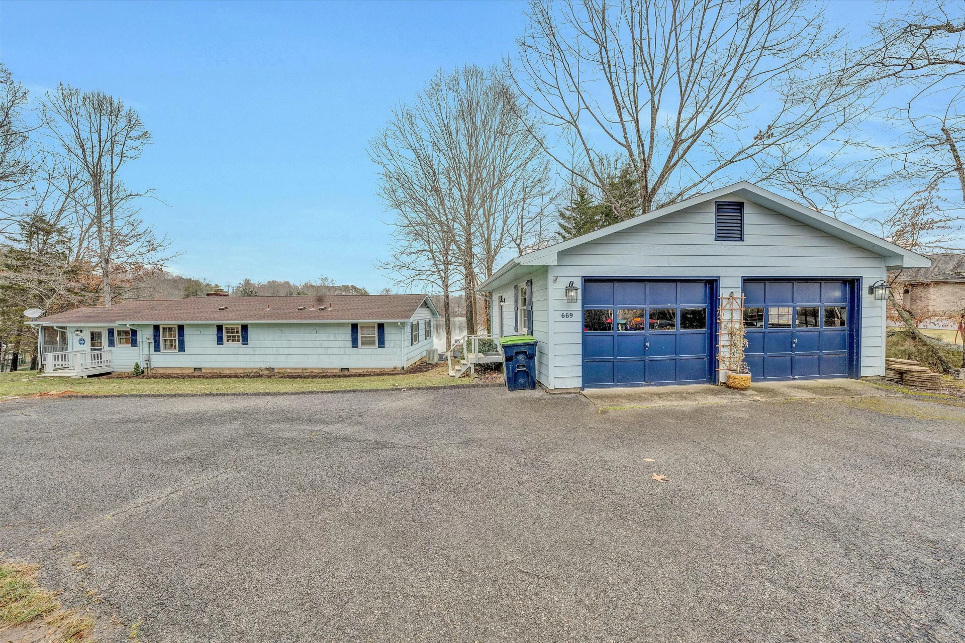 669 Periwinkle RD - Photo 3