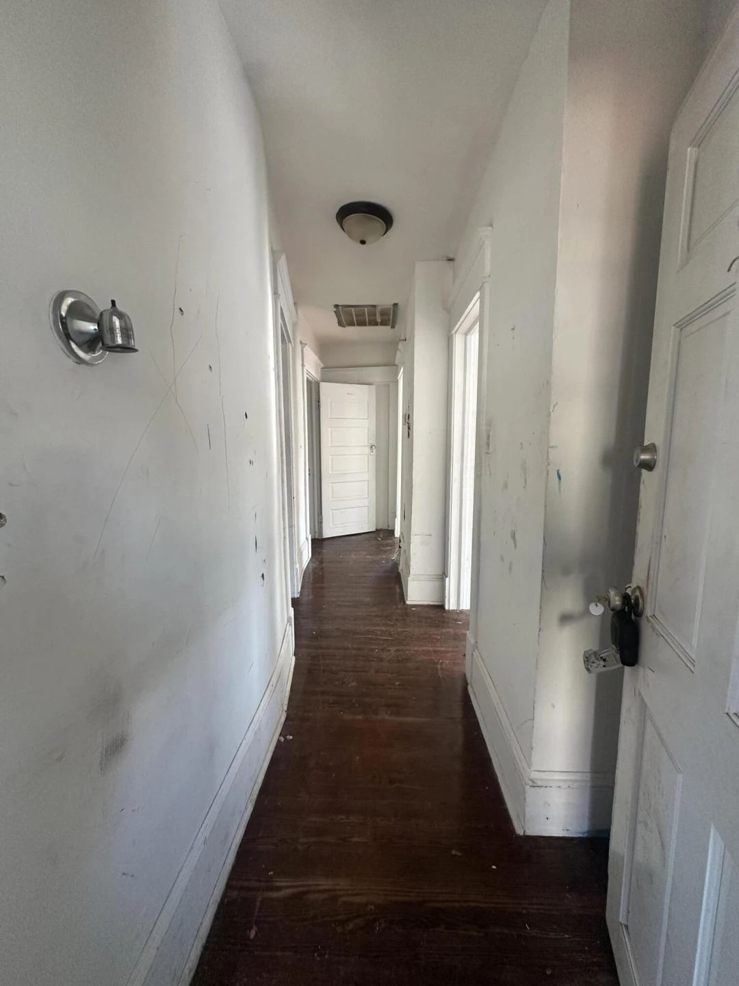 1101 Wasena AVE - Photo 2