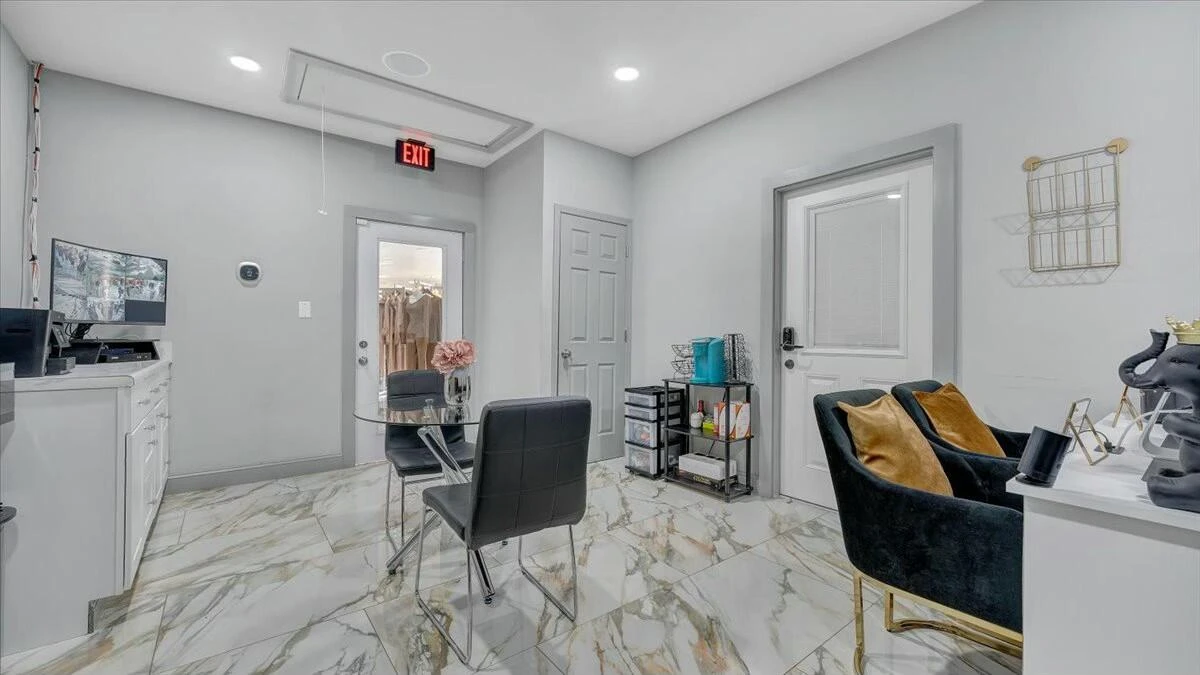 1422 Peters Creek RD - Photo 19