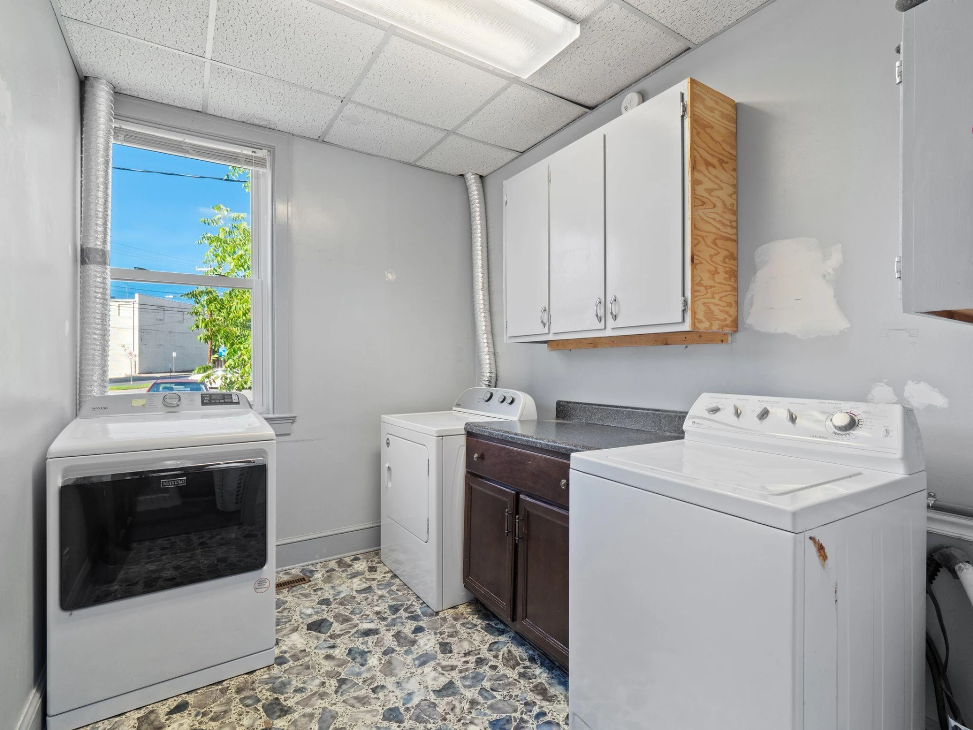 209 Cleveland  AVE - Photo 23