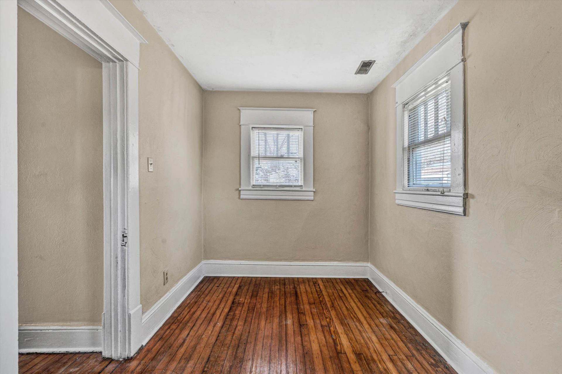 2315 Salem Tpke - Photo 18