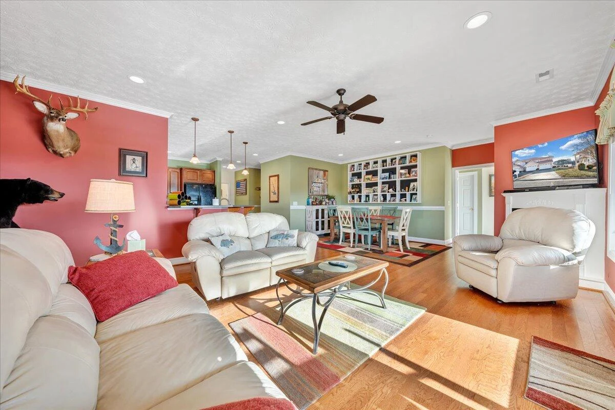 1064 LA CASA CT - Photo 18