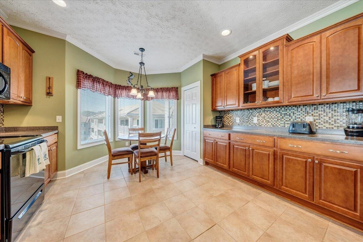1064 LA CASA CT - Photo 21