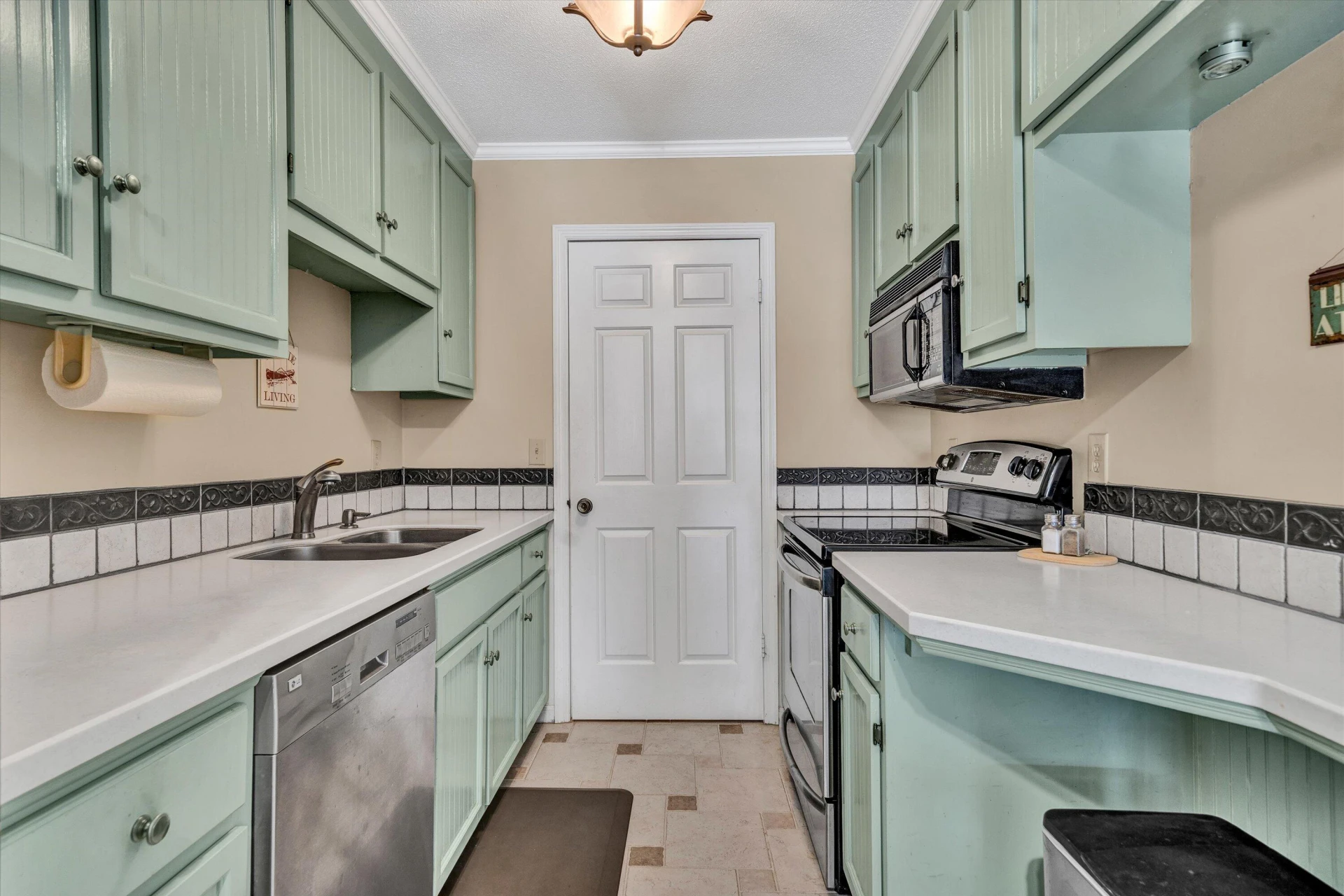 630 Montevista RD #501 - Photo 11