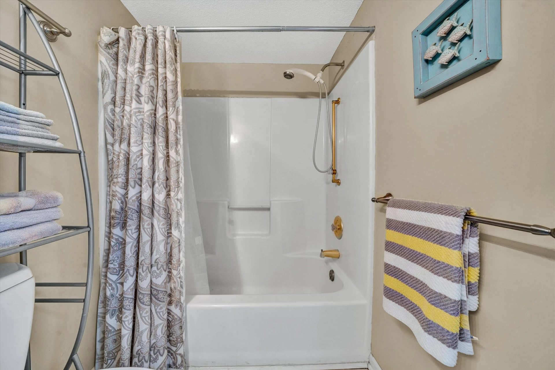 630 Montevista RD #501 - Photo 22
