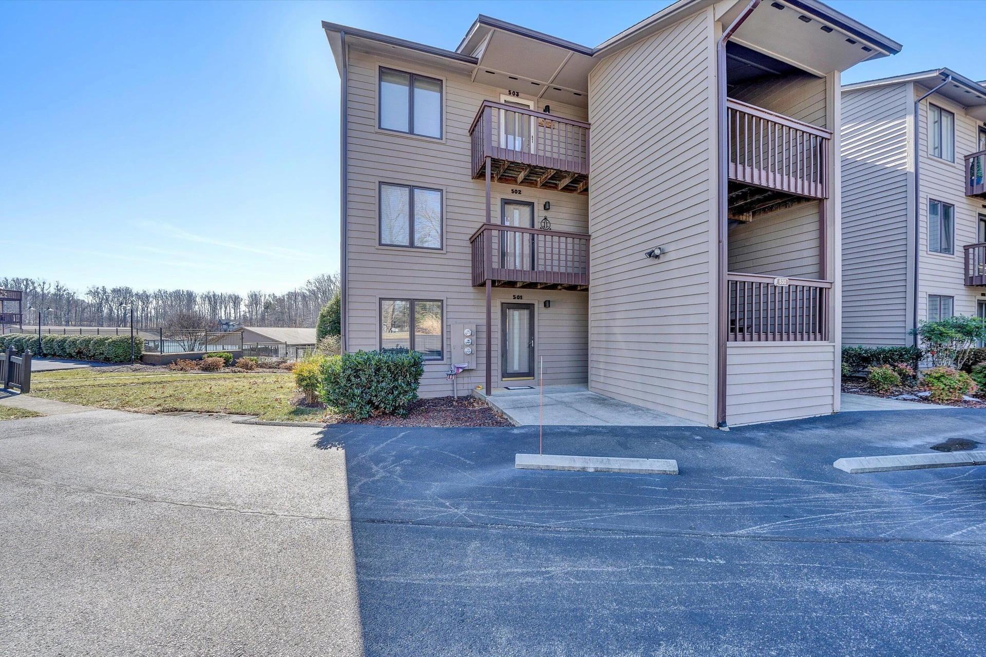 630 Montevista RD #501 - Photo 4