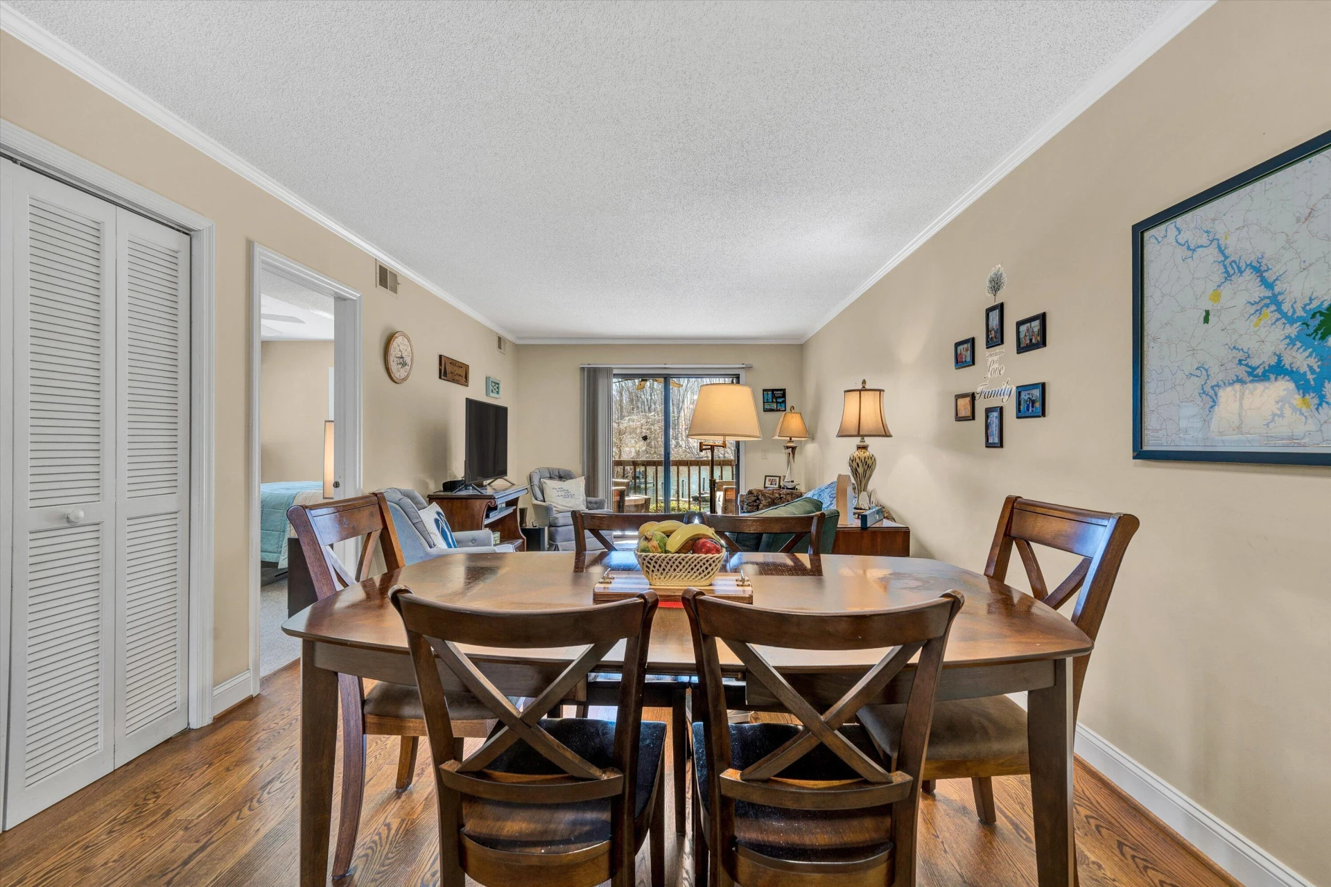 630 Montevista RD #501 - Photo 8