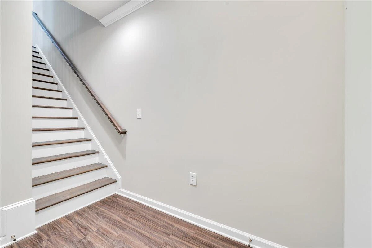 3728 Crescent Ridge DR - Photo 2