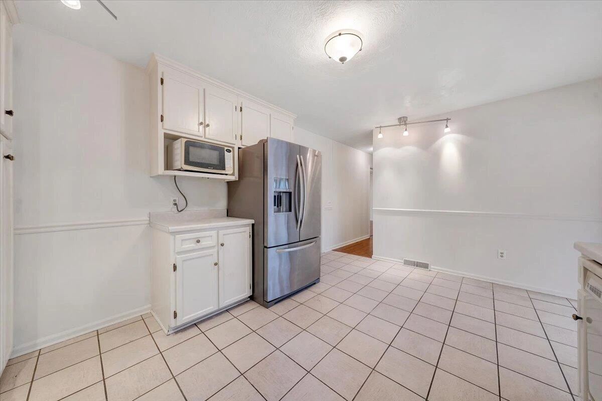 7278 Carriage Hills DR - Photo 10