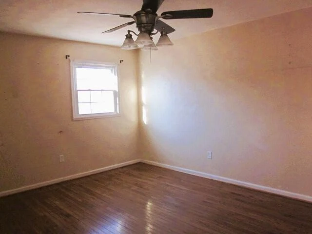 2120 SHADY RUN RD - Photo 6
