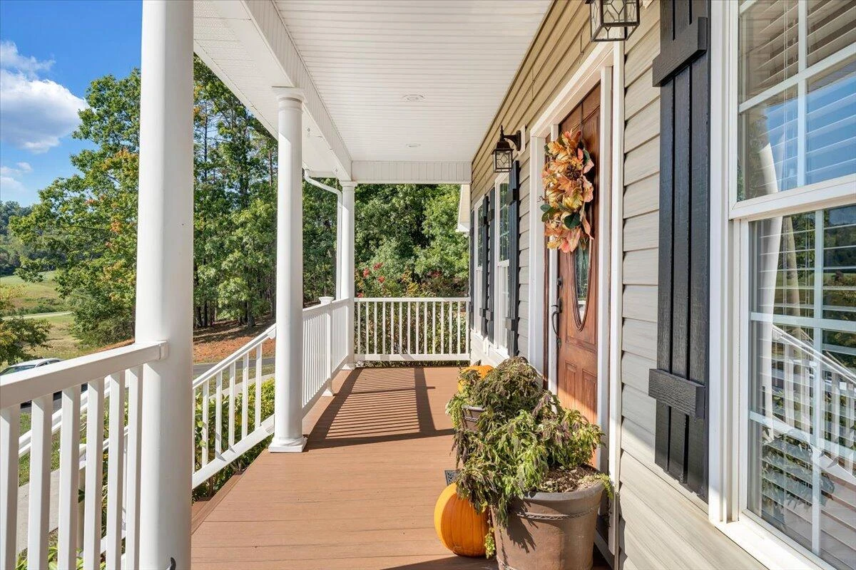 140 Fox Run  RD - Photo 10