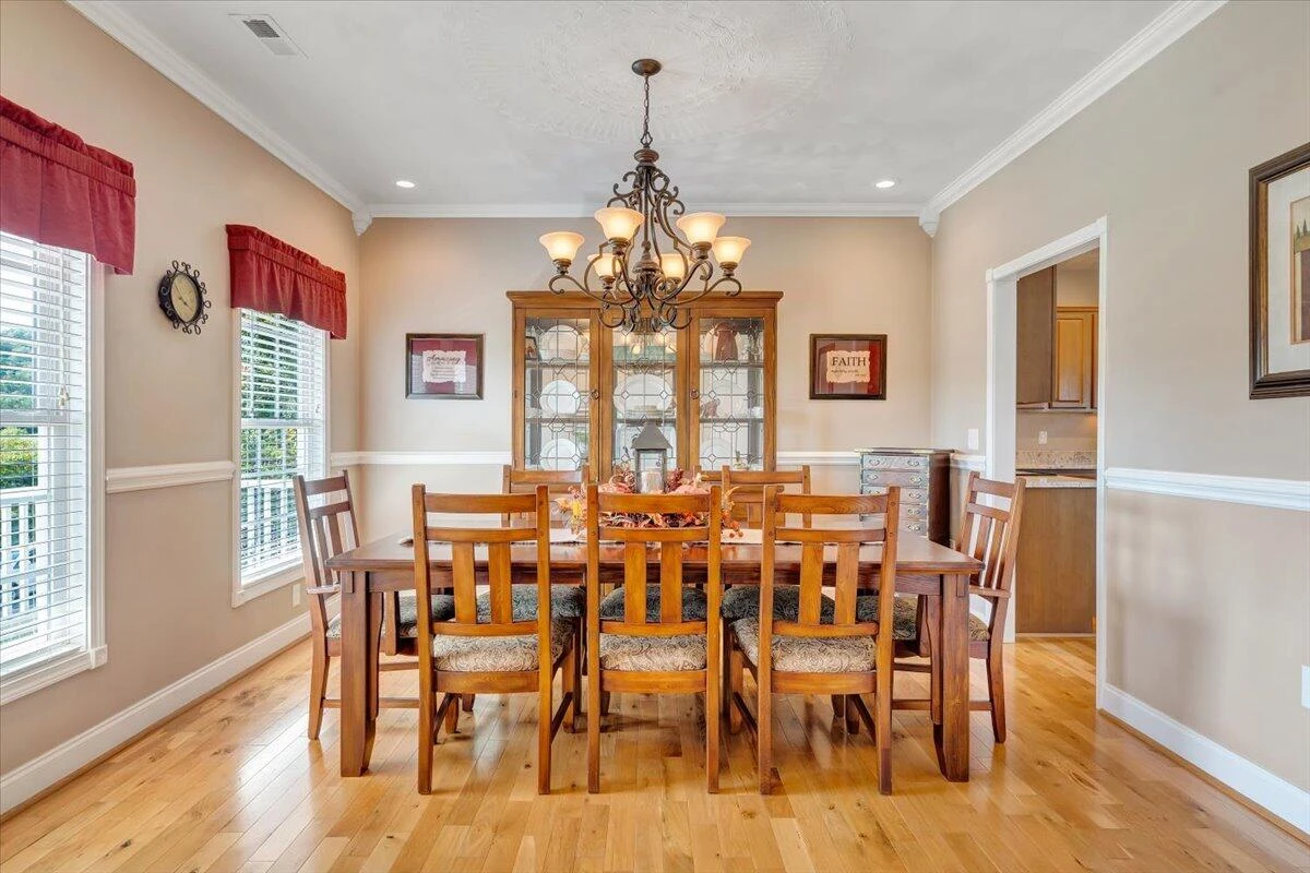 140 Fox Run  RD - Photo 15