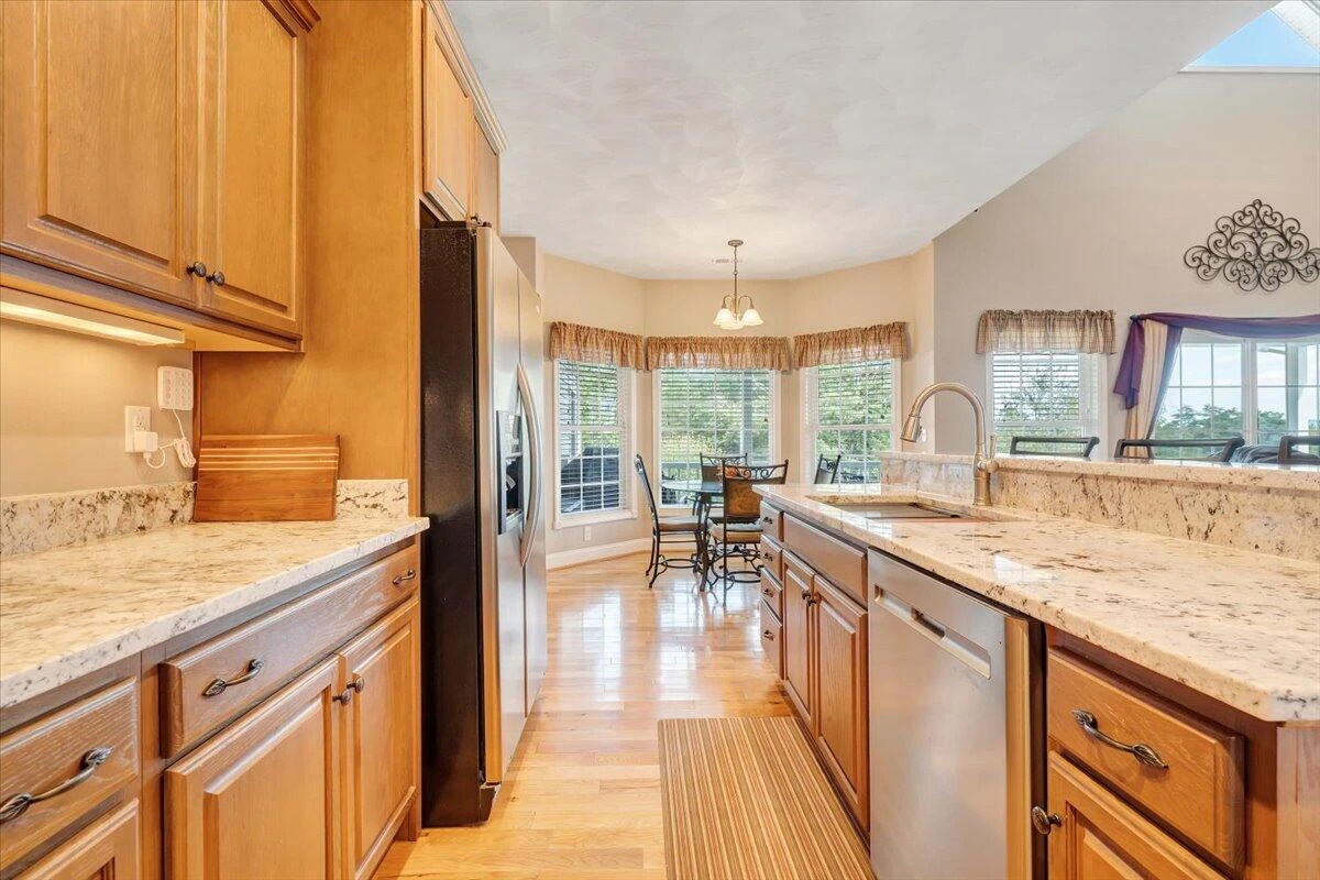 140 Fox Run  RD - Photo 26