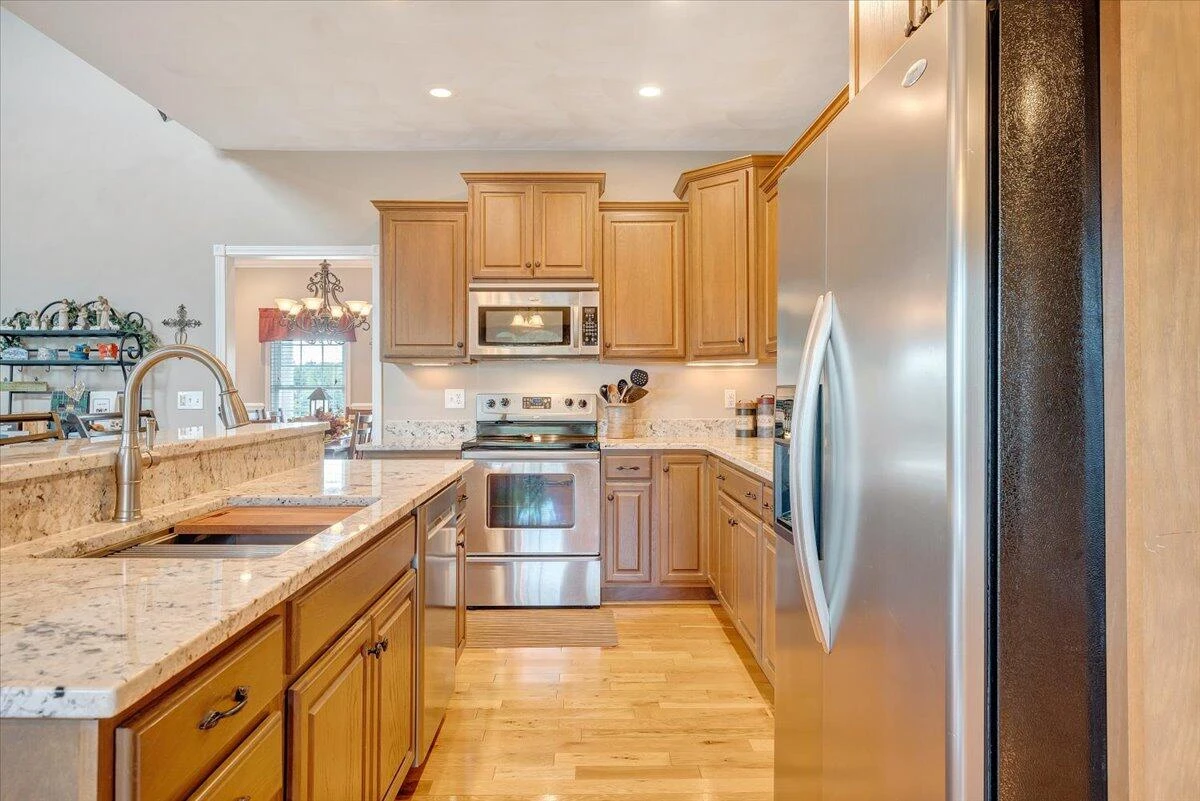 140 Fox Run  RD - Photo 28
