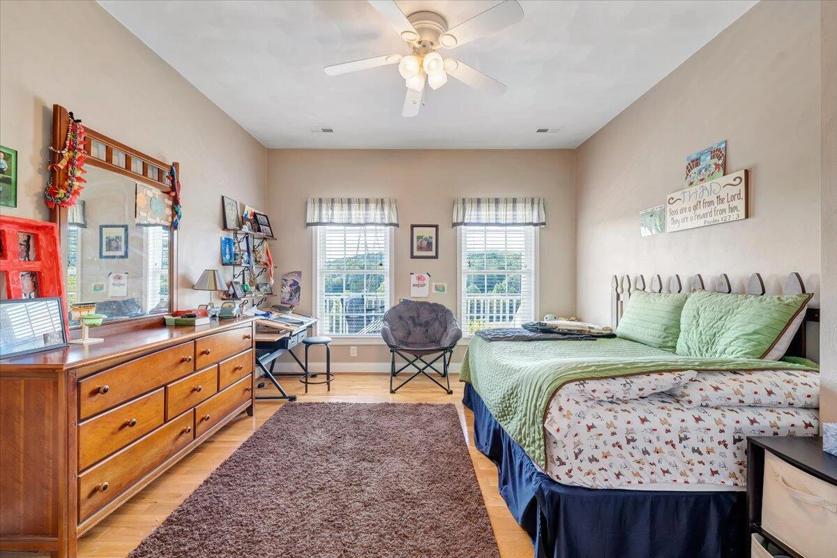 140 Fox Run  RD - Photo 31