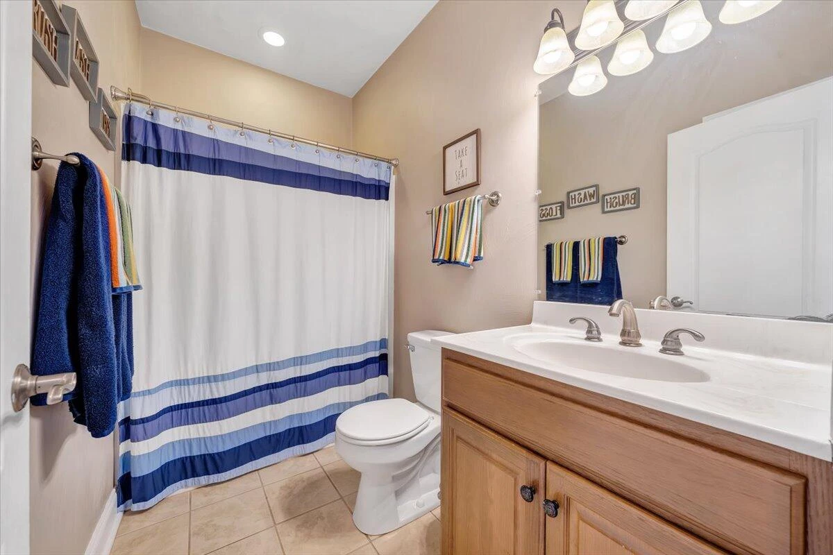 140 Fox Run  RD - Photo 34