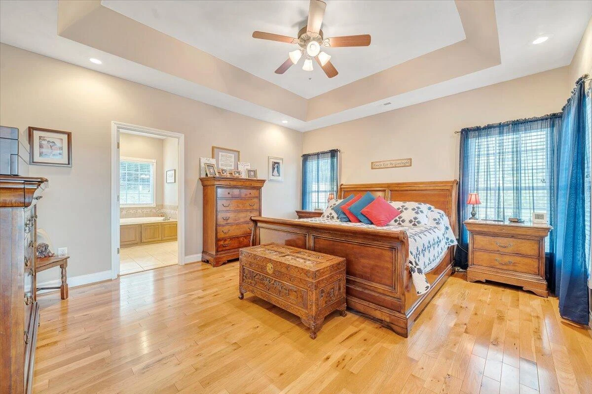 140 Fox Run  RD - Photo 41