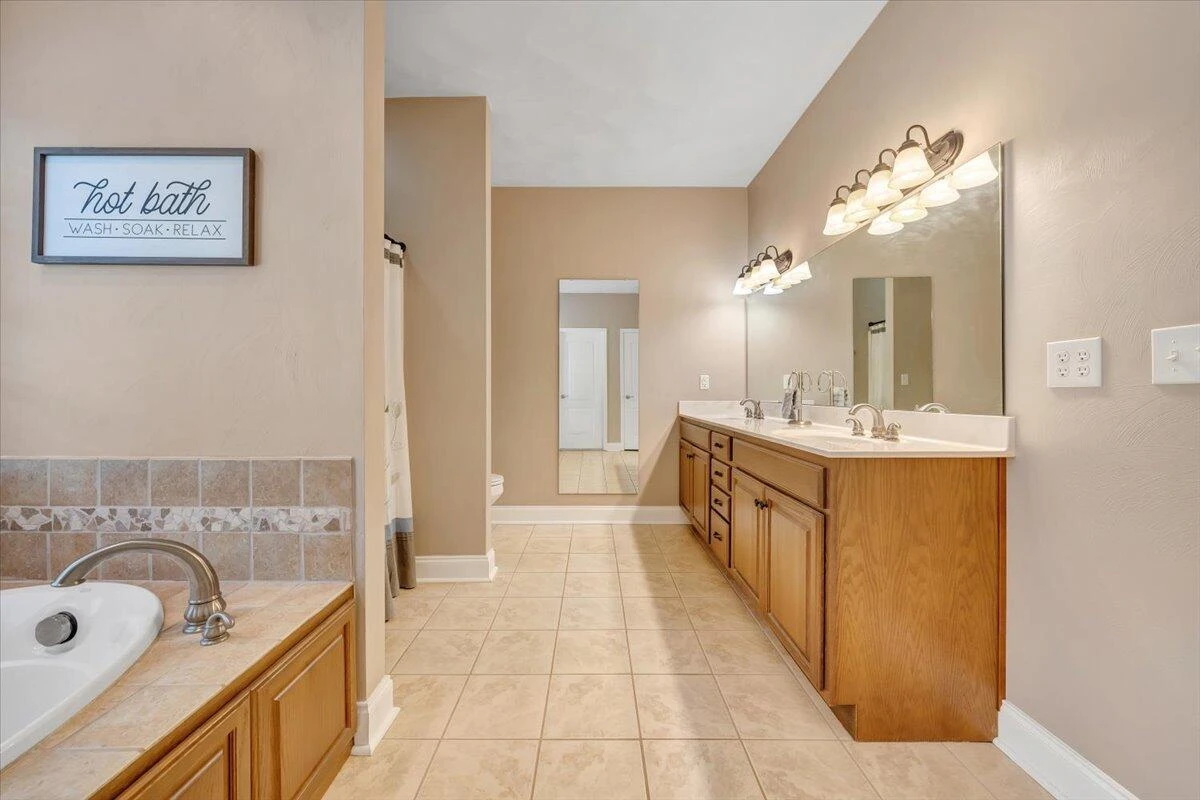 140 Fox Run  RD - Photo 46