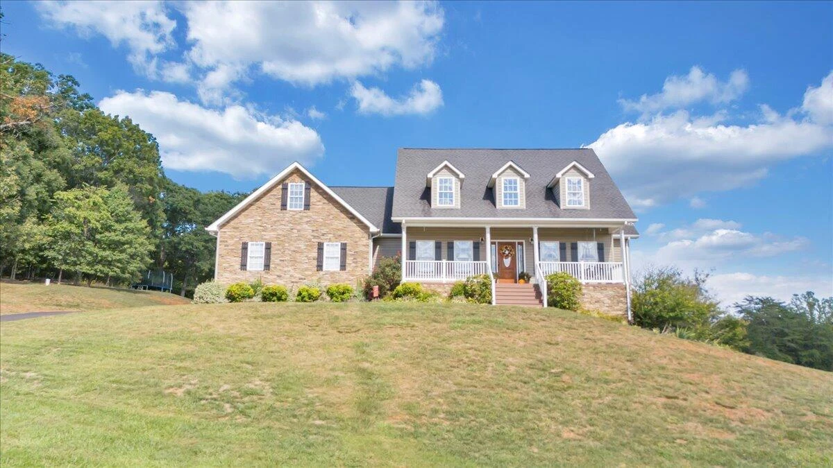 140 Fox Run  RD - Photo 79