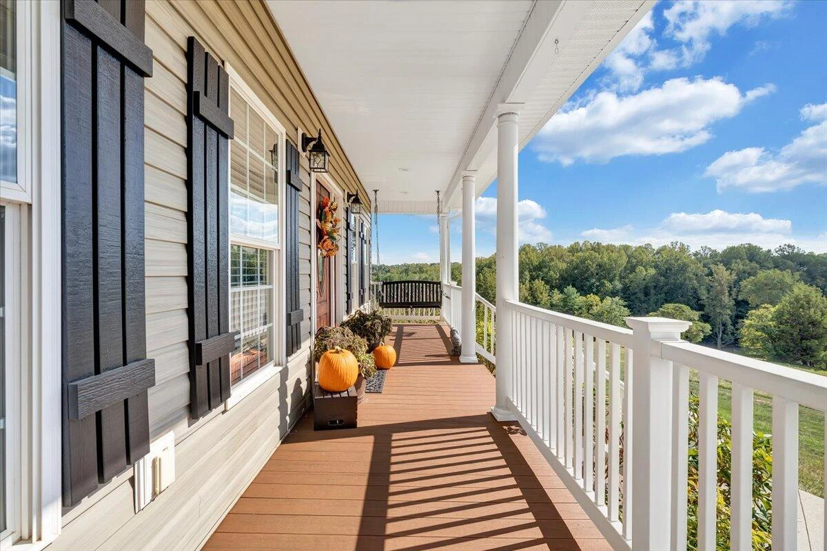 140 Fox Run  RD - Photo 9