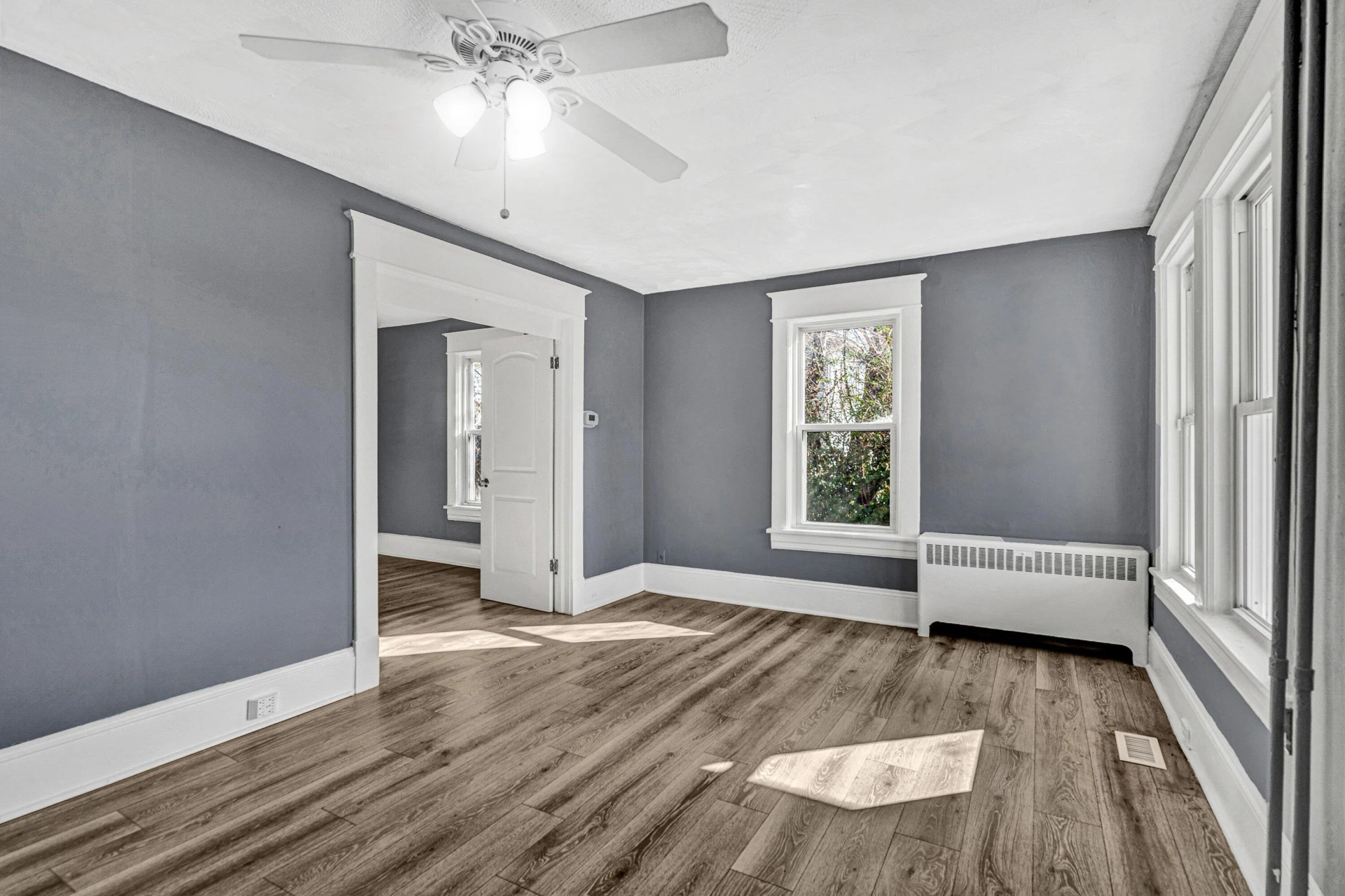 1721 Hanover AVE - Photo 4