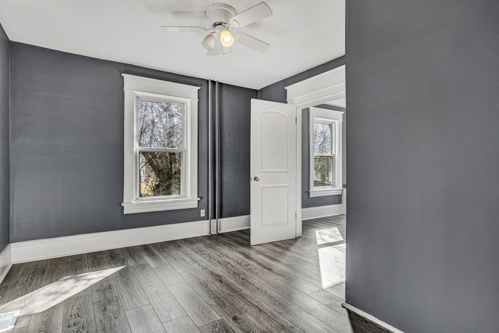 1721 Hanover AVE - Photo 8