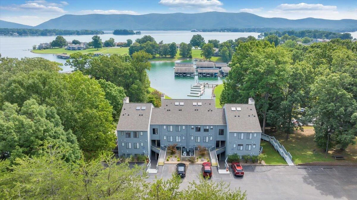 290 Sailors Cove DR #407 - Photo 19