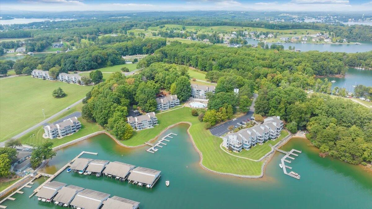 290 Sailors Cove DR #407 - Photo 31