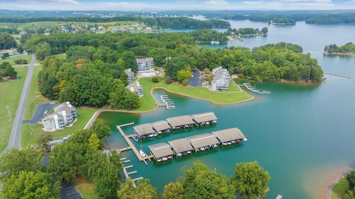 290 Sailors Cove DR #407 - Photo 37