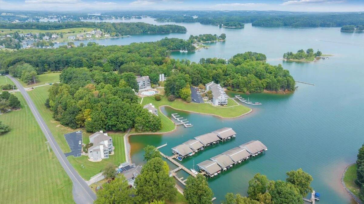 290 Sailors Cove DR #407 - Photo 38