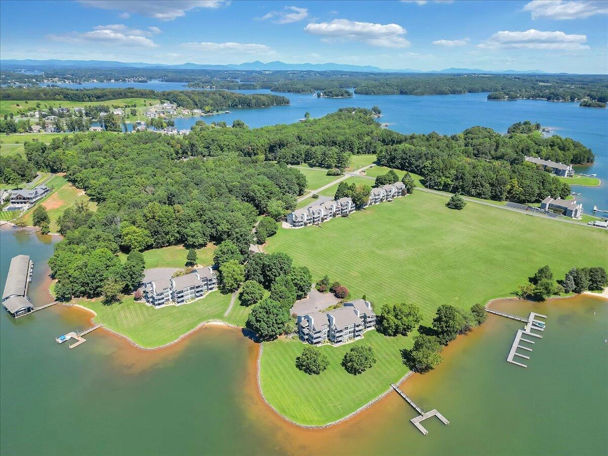 290 Sailors Cove DR #407 - Photo 86