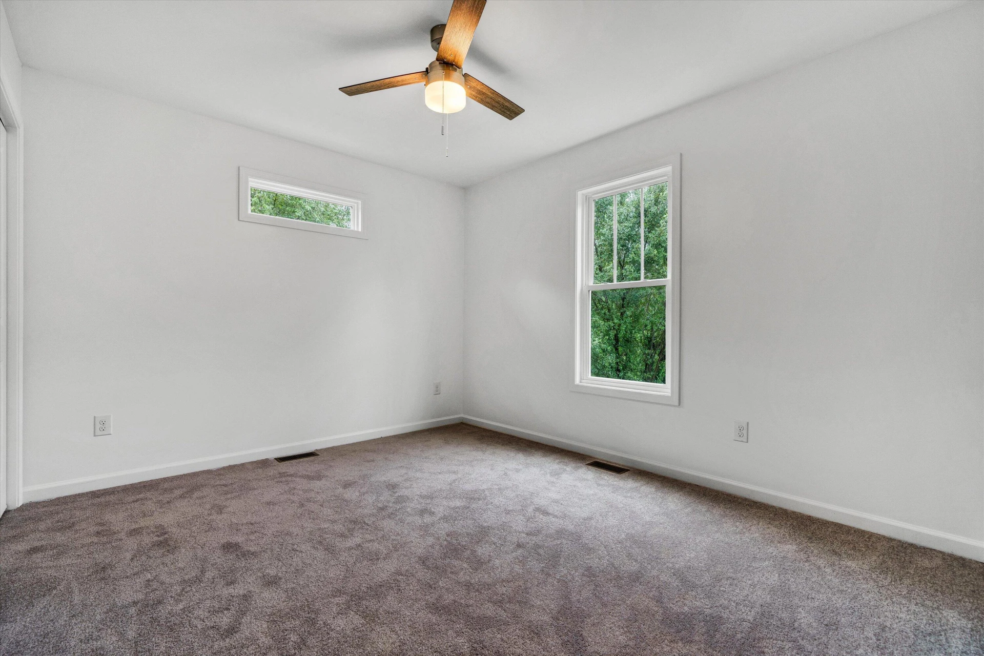3908 Kentucky AVE - Photo 11