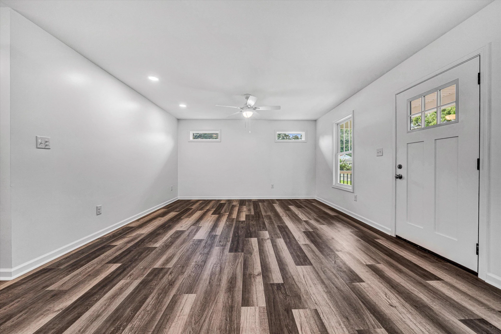 3908 Kentucky AVE - Photo 4