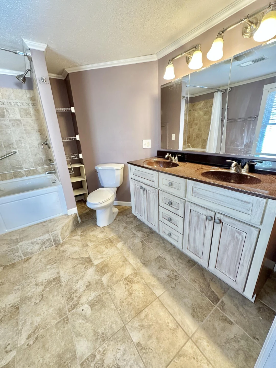 1434 Howard AVE - Photo 24