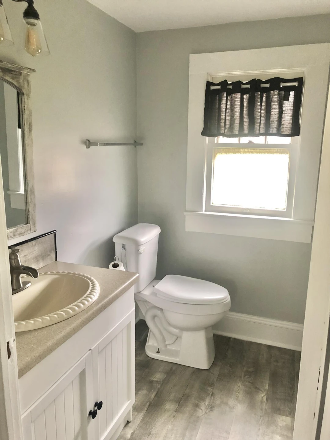 1434 Howard AVE - Photo 37