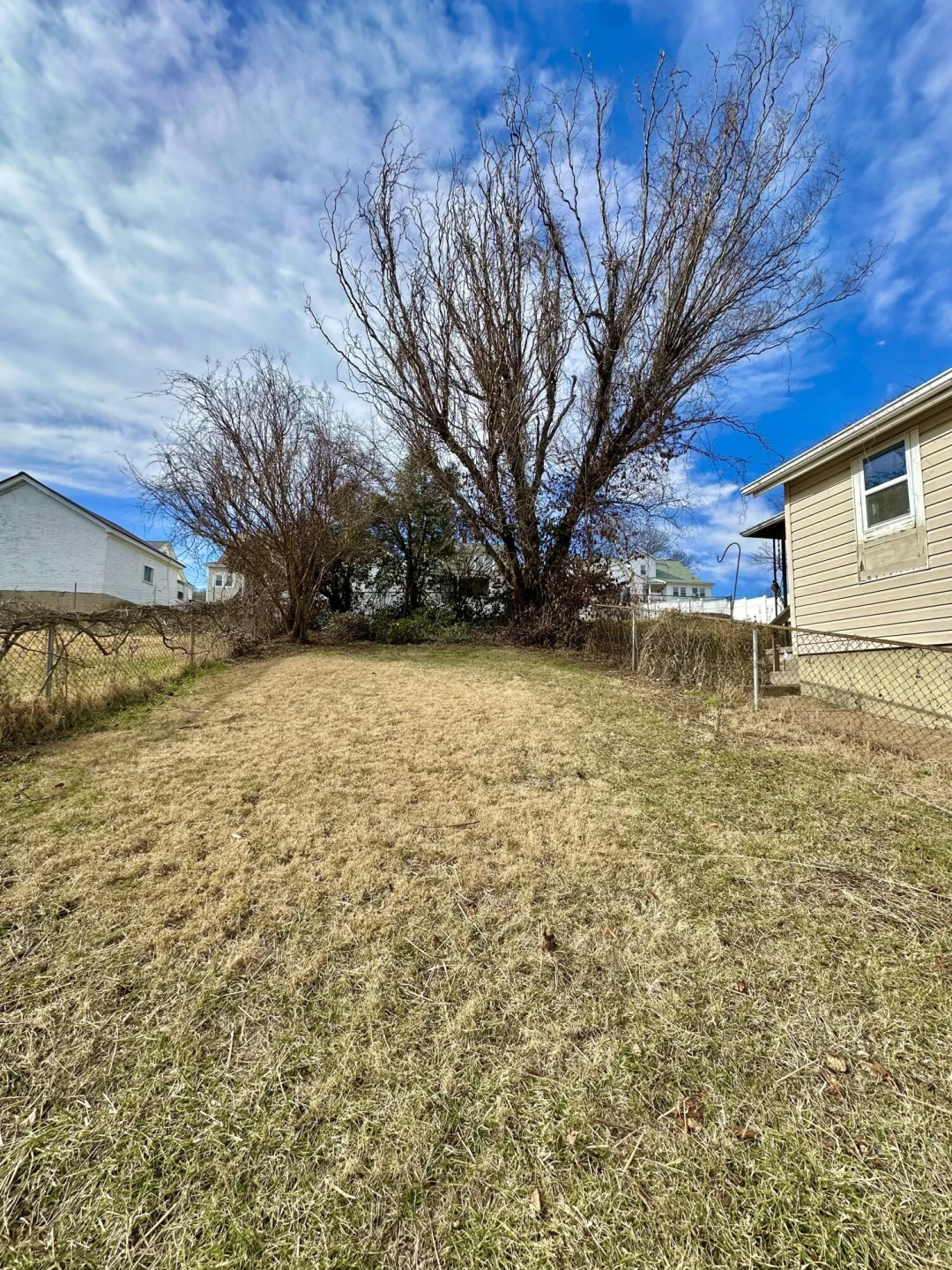 1434 Howard AVE - Photo 38
