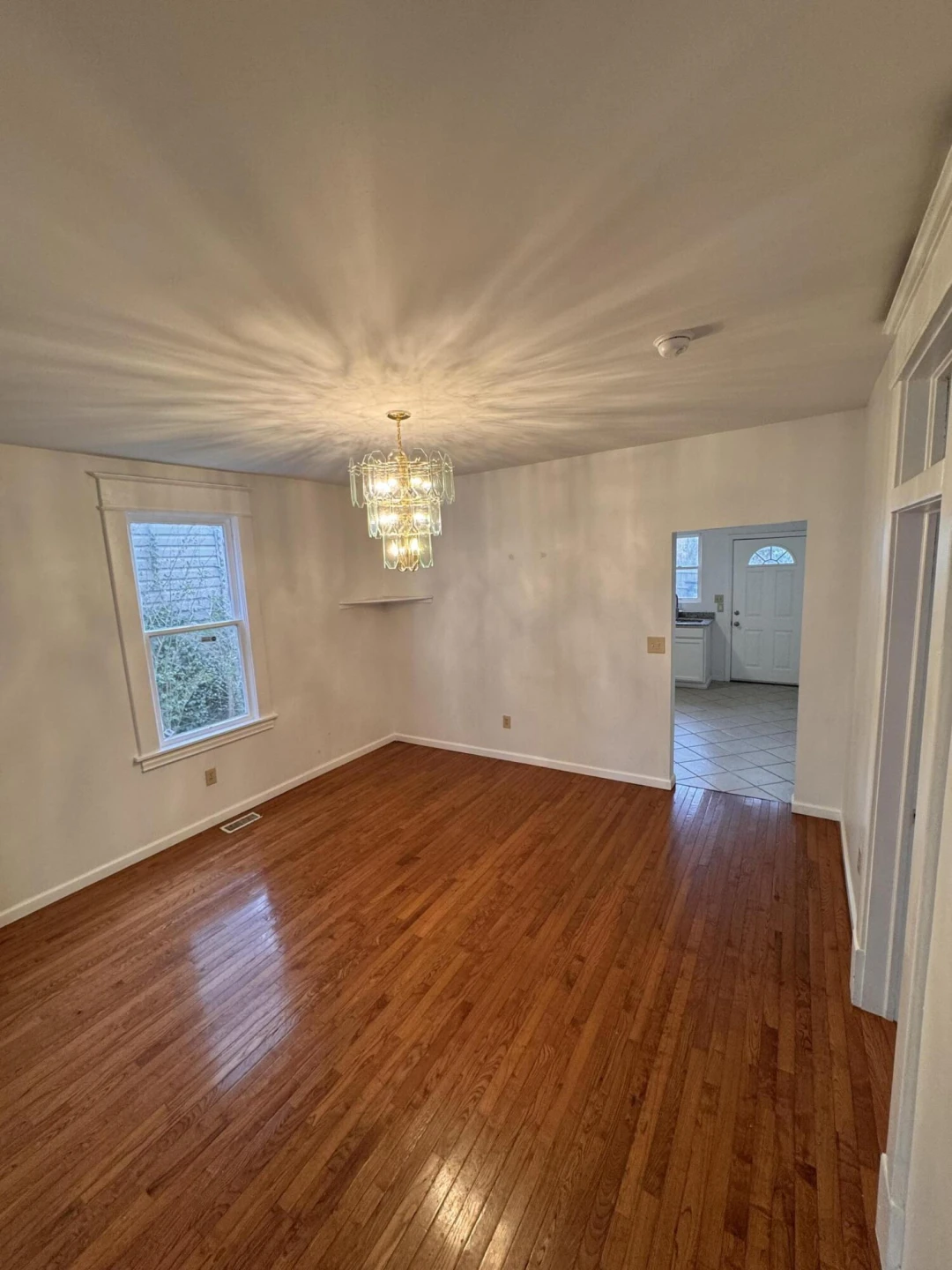 824 Highland AVE - Photo 5