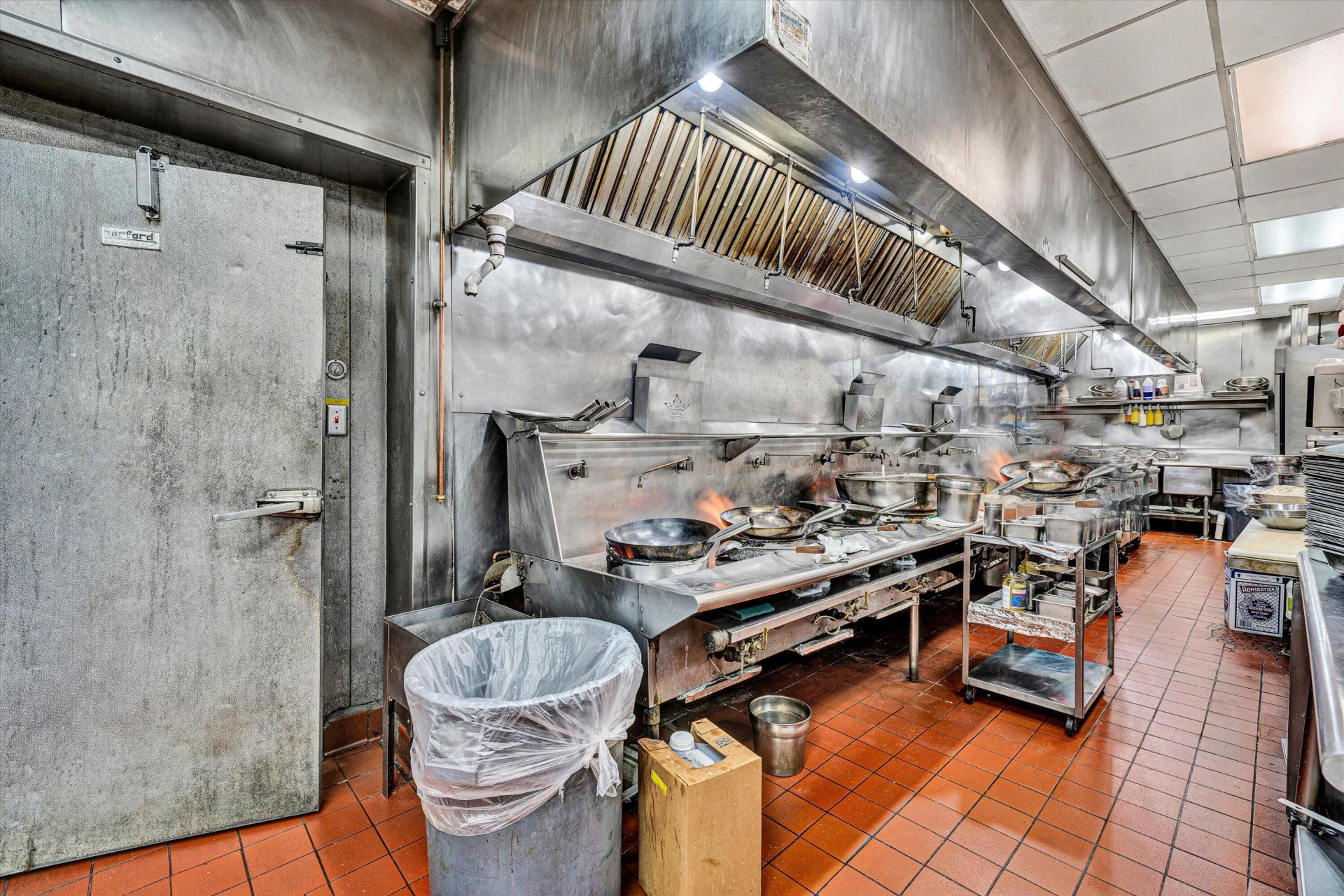 5030 Valley View BLVD - Photo 34