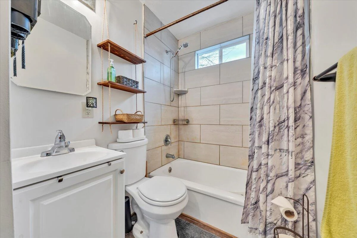 3222 Plantation RD - Photo 13