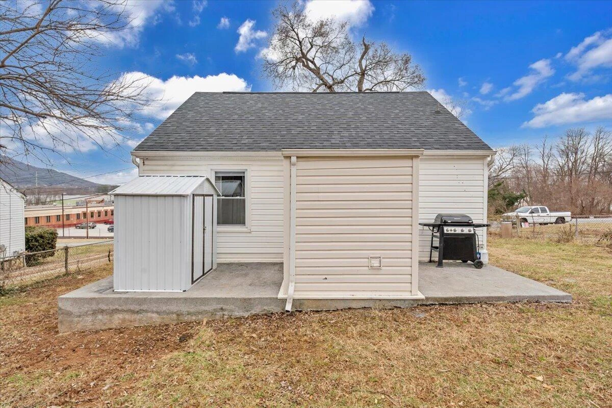 3222 Plantation RD - Photo 18