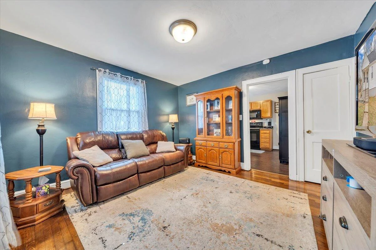3222 Plantation RD - Photo 3