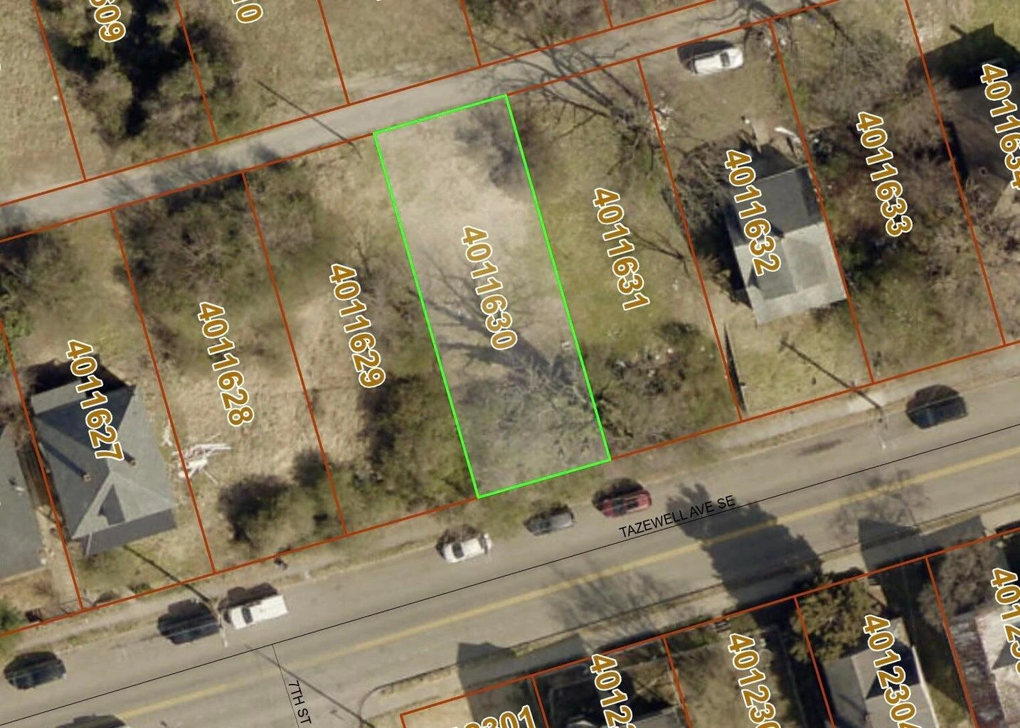 704 Tazewell AVE