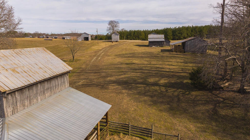 11300 Amelia Springs RD - Photo 11