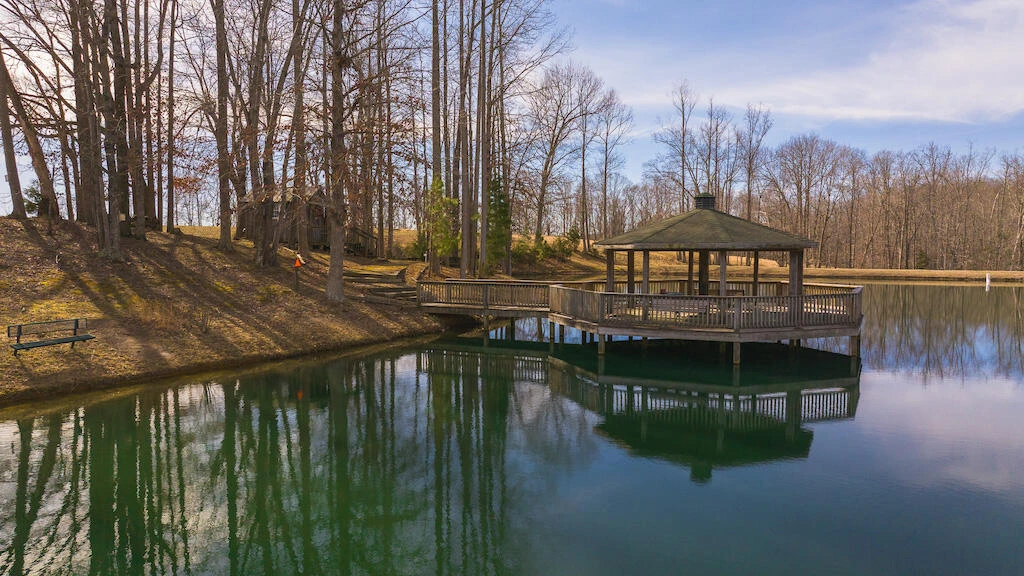 11300 Amelia Springs RD - Photo 6