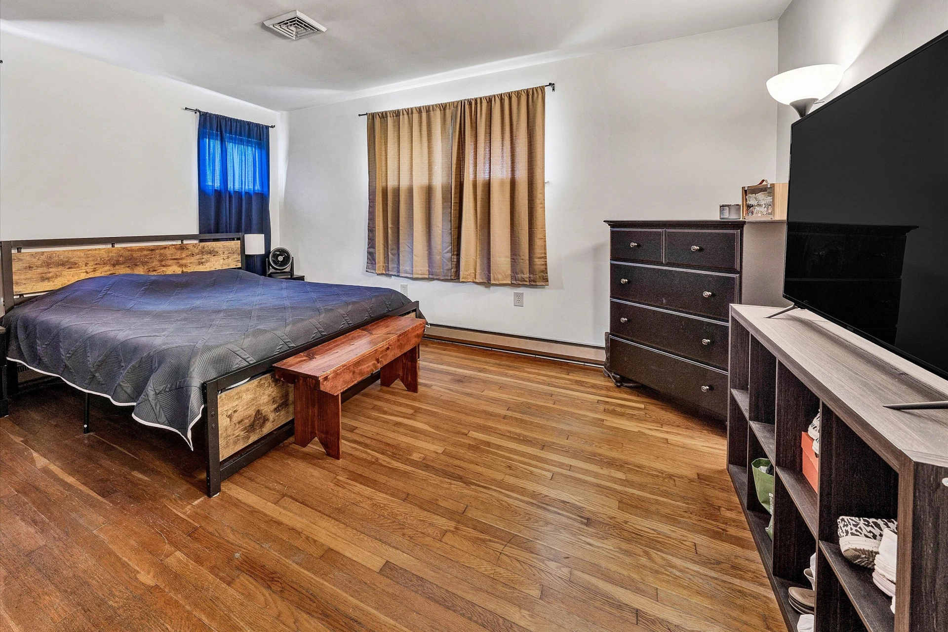 1217 Oakwood ST - Photo 12