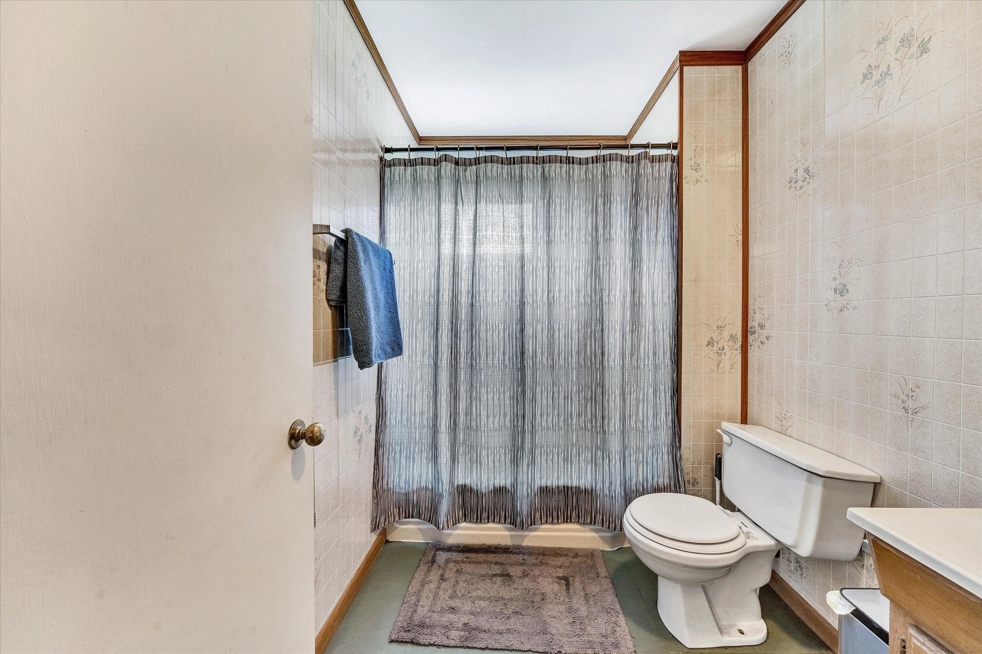 1217 Oakwood ST - Photo 21