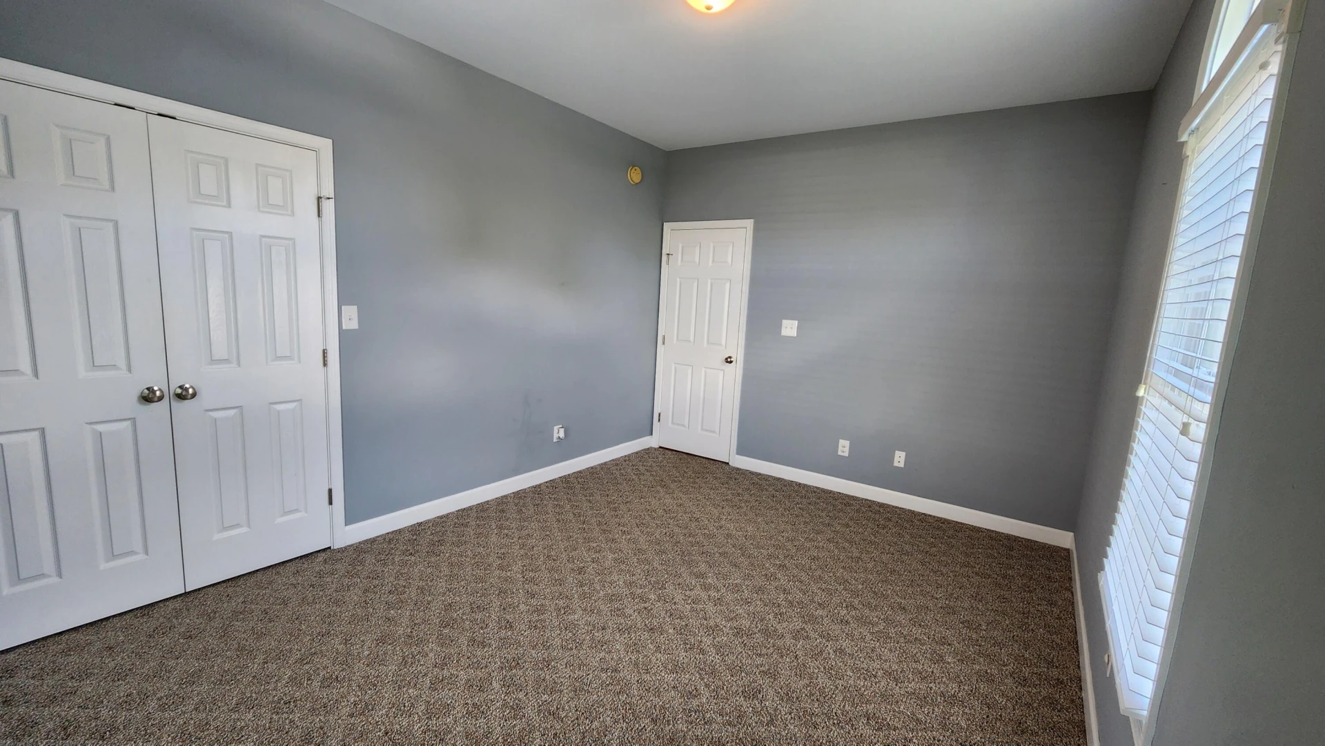 1057 Barrow Hills DR - Photo 31