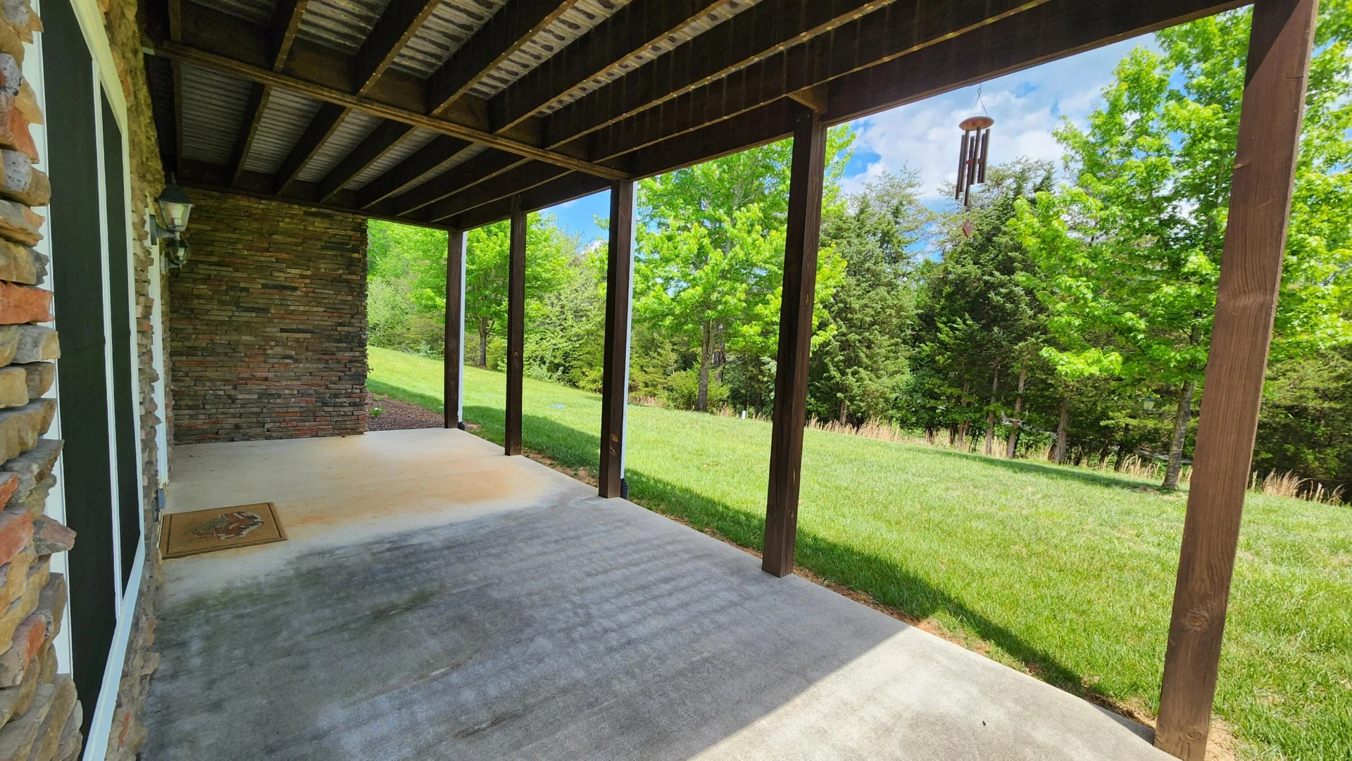 1057 Barrow Hills DR - Photo 40